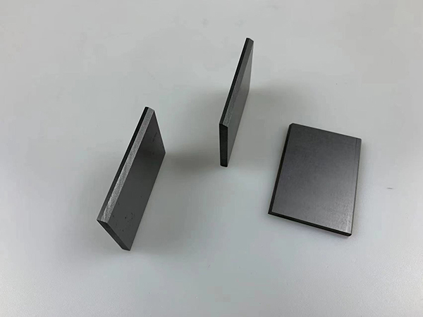 石墨片在可穿戴技術(shù)中的突破